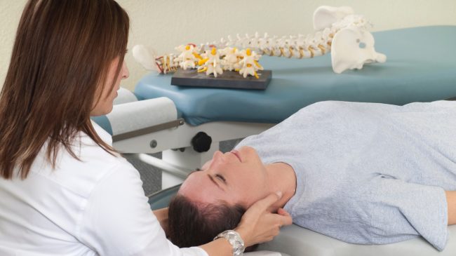 Het kraken van uw nek; veilig of riskant (2)